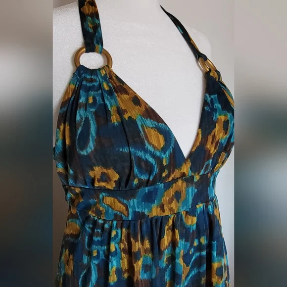 Dress - Picture 7 of 8